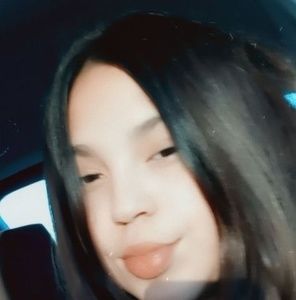 Meet your Posher, Lizbeth